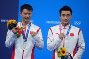 东奥首战遗憾摘银 可曹缘兼项板台的艰辛有谁知？